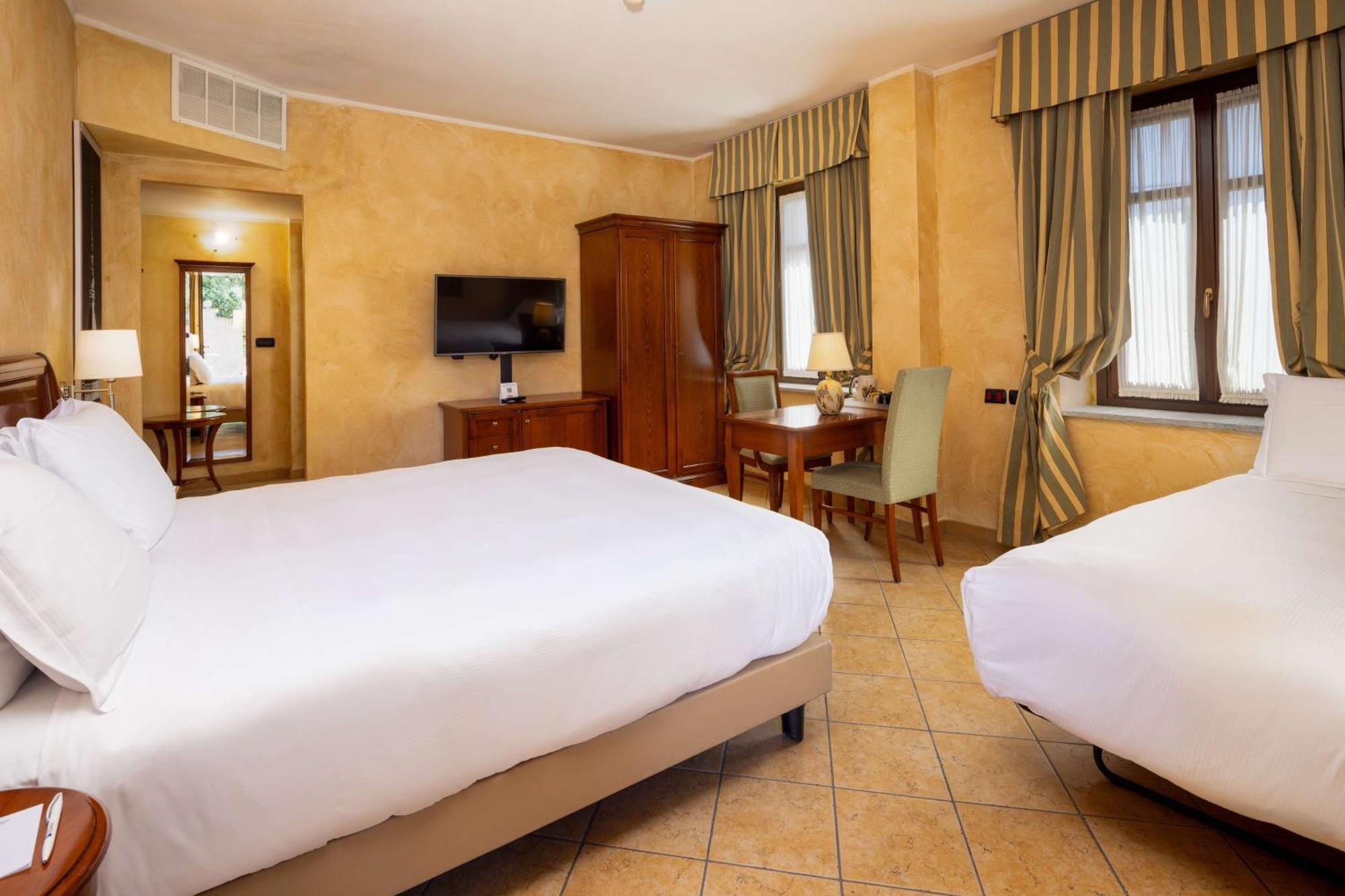 Best Western Plus Hotel Le Rondini 산프란체스코알캄포 외부 사진