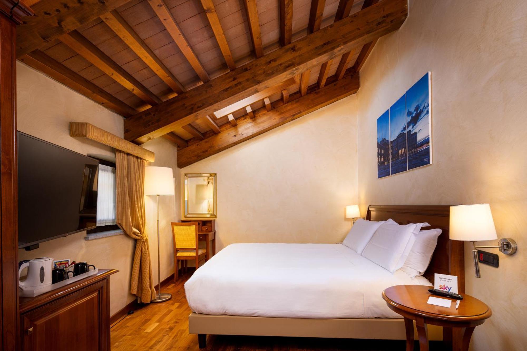 Best Western Plus Hotel Le Rondini 산프란체스코알캄포 외부 사진